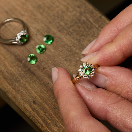 Collection Capsule Tsavorite