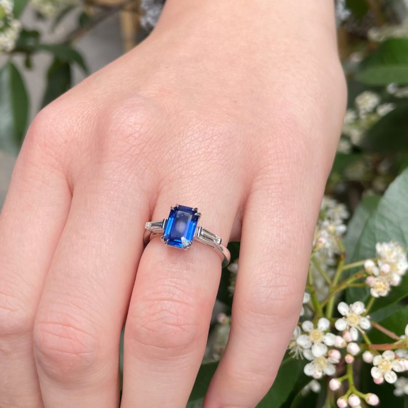 Bague Elahera - Saphir Peacock 2.47 carats