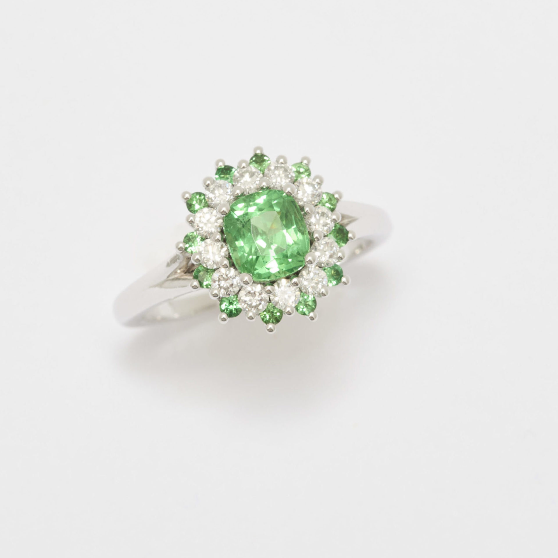 bague tsavorite