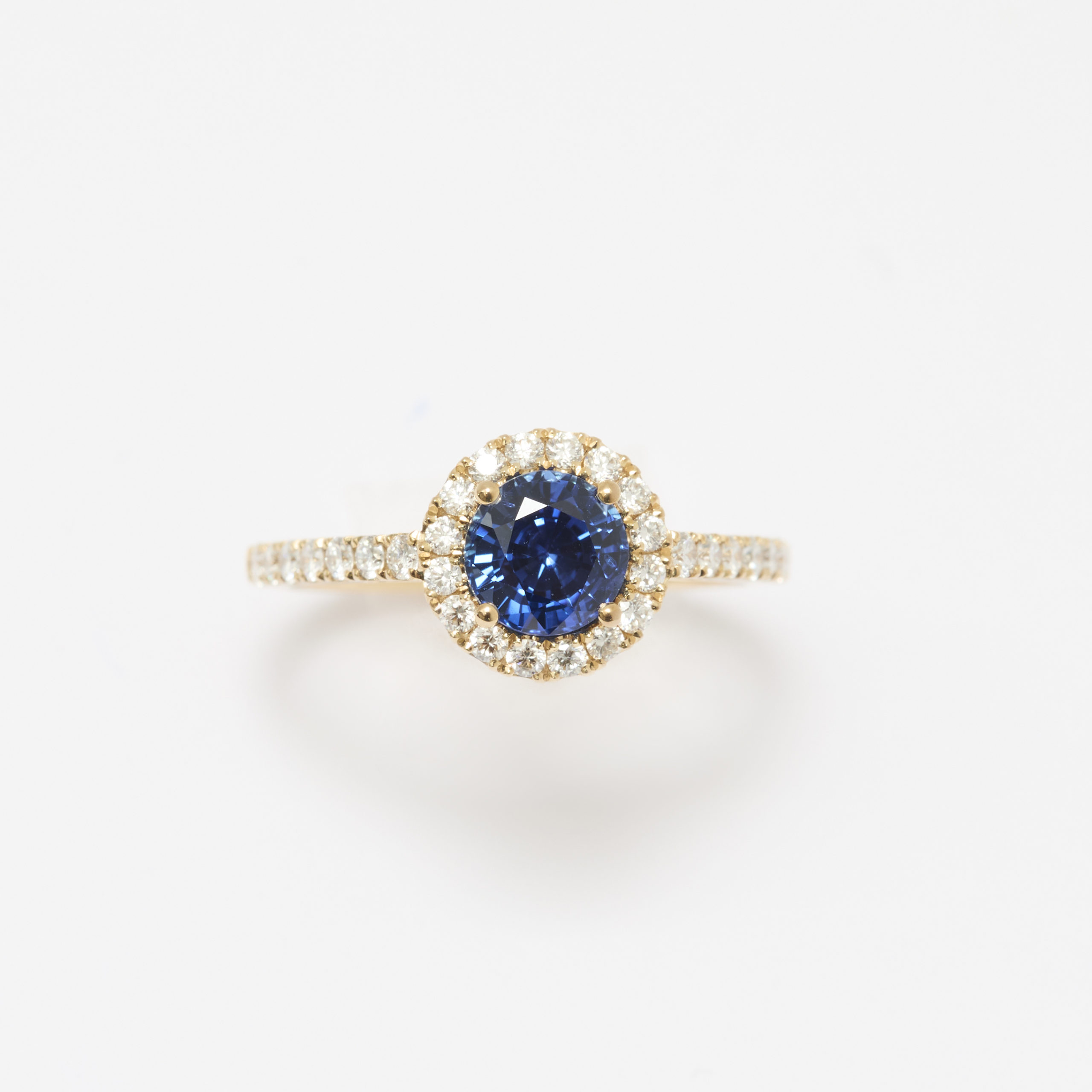 bague saphir bleu