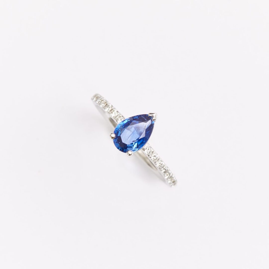 Bague Trinco - Saphir Vivid Blue 1.17 carats