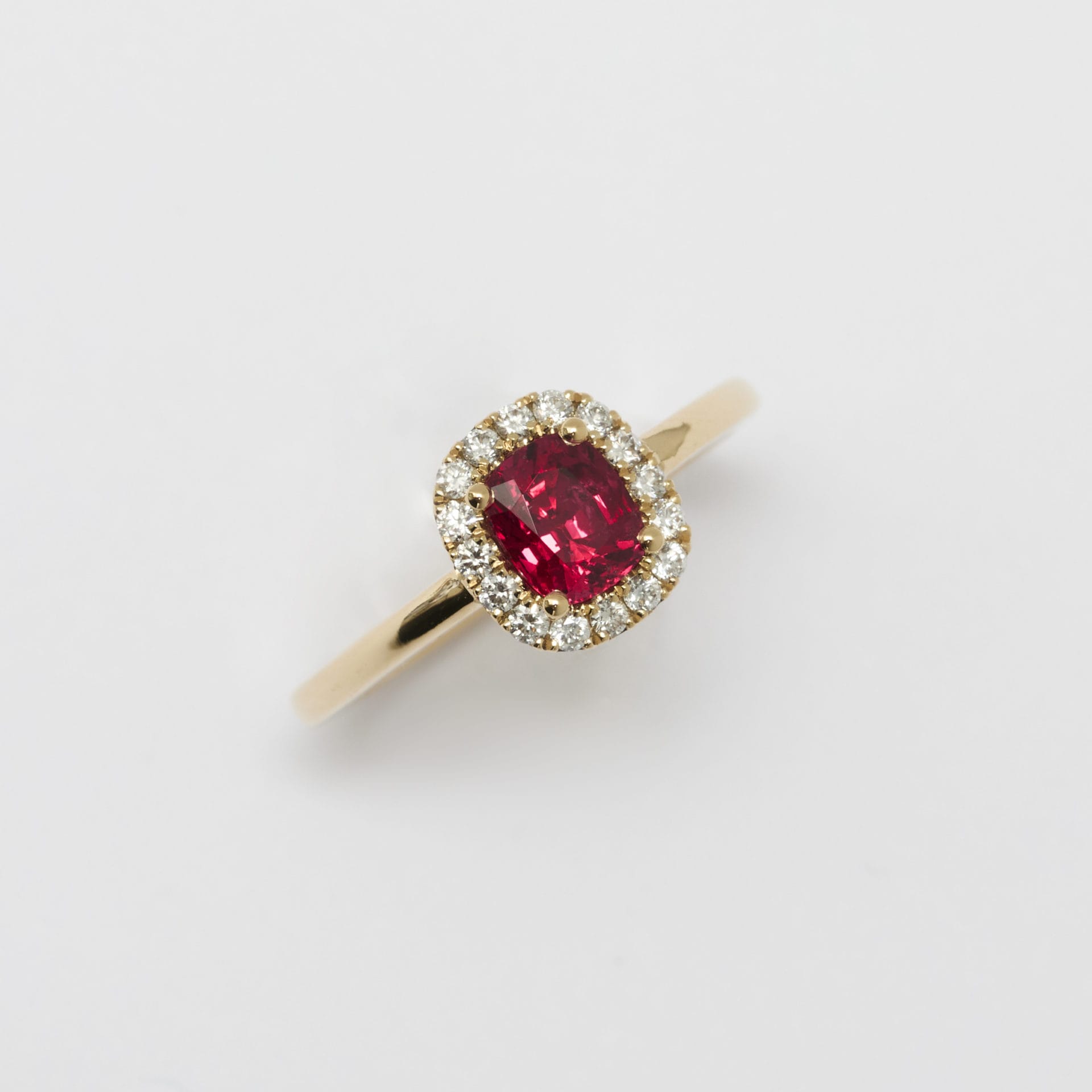 Bague Jaffna - Spinelle Rouge 0.80 carats