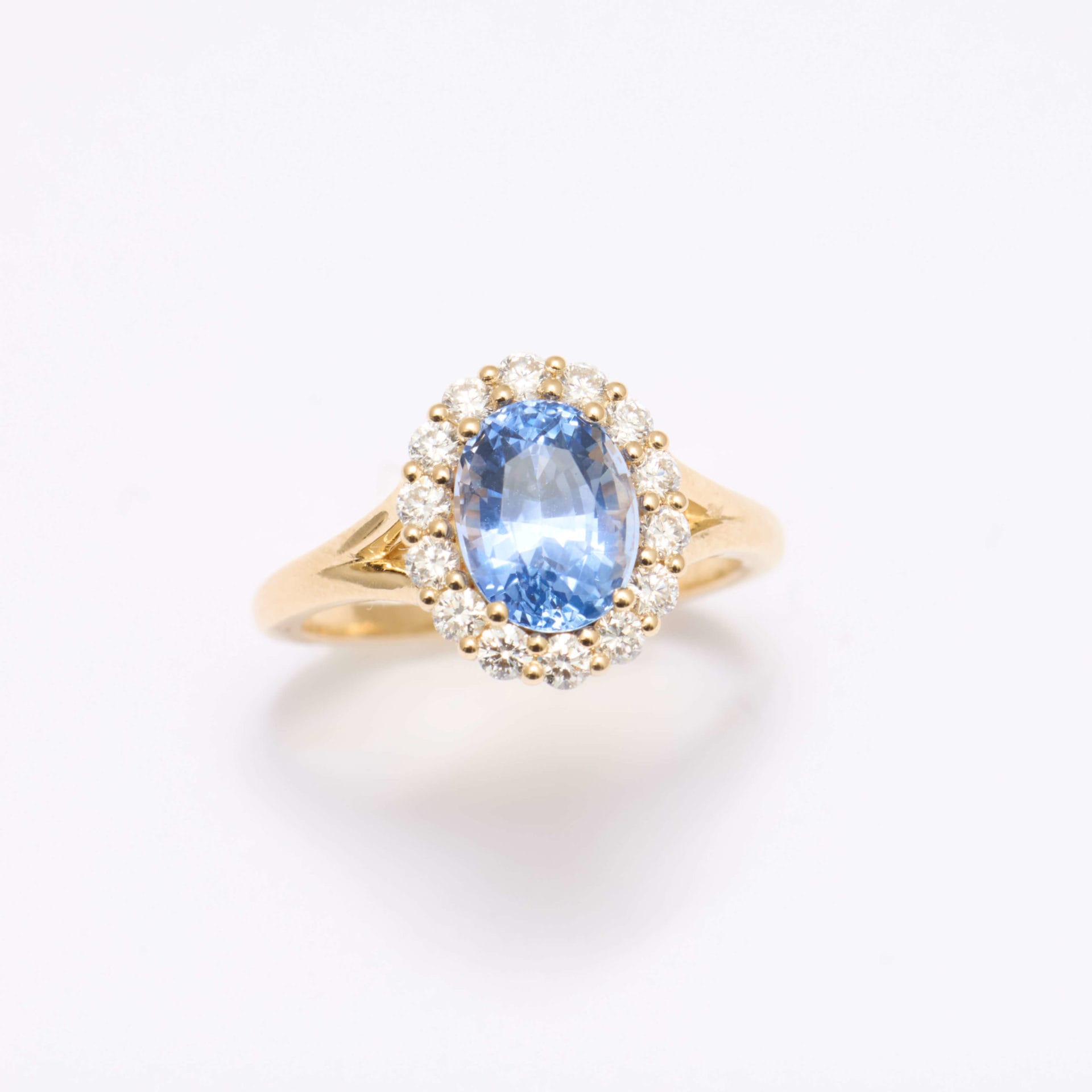 Bague Matara - Saphir Cornflower 2.53 carats