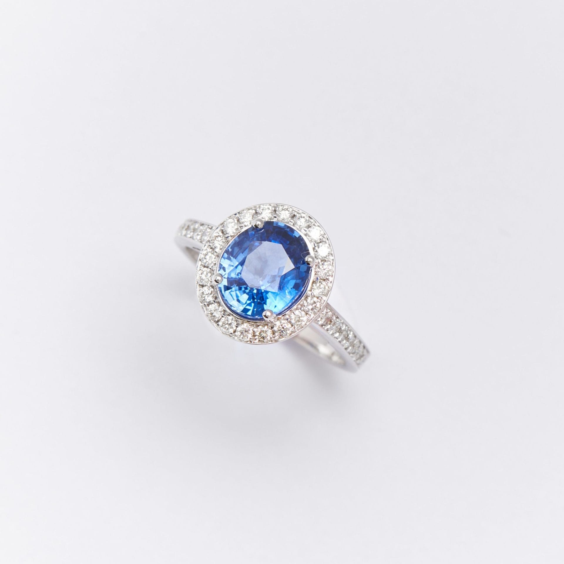 Bague Jaffna - Saphir Vivid Blue 2.02 carats