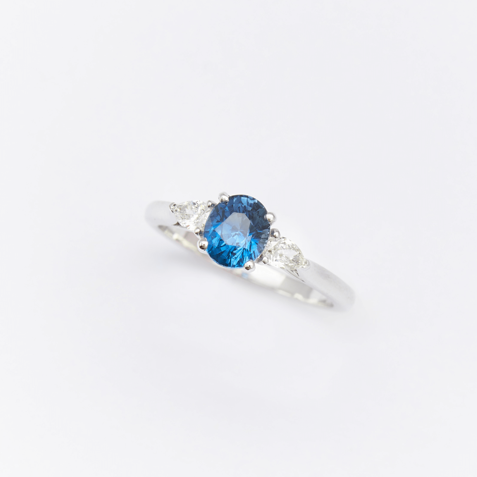 Bague Elahera - Saphir Indigo 1.09 carats