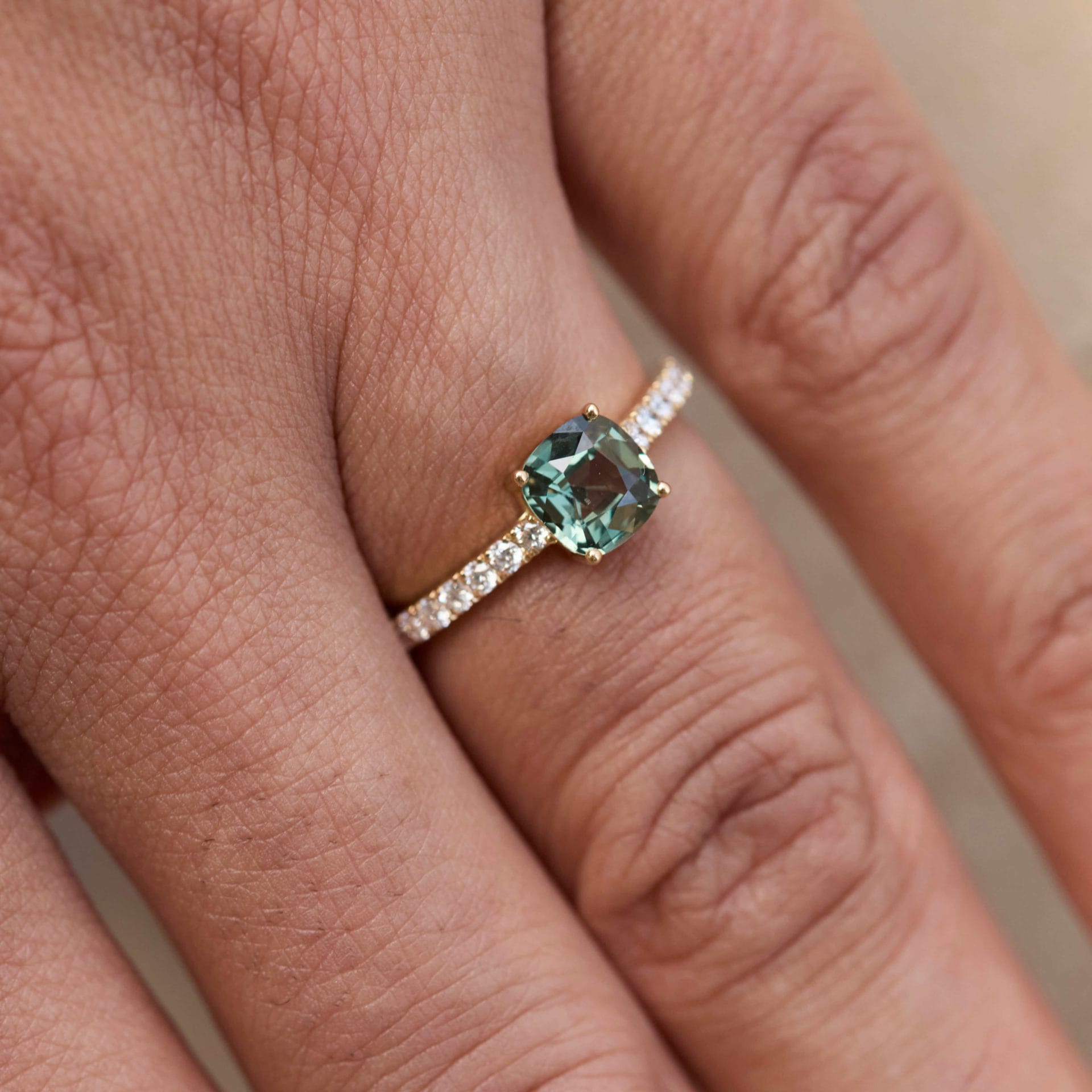 Bague Trinco - Saphir Teal 1.12 carats – Image 2