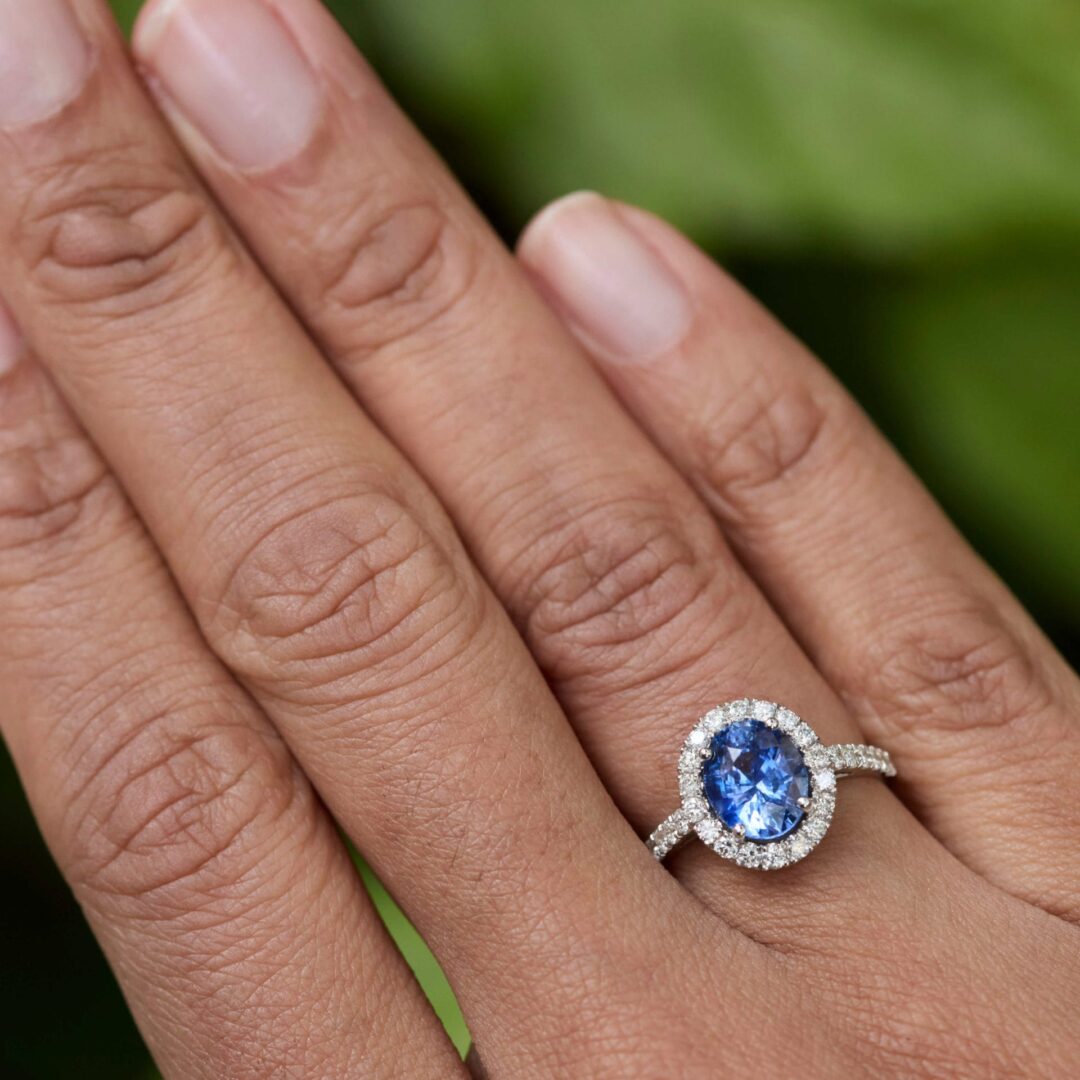 Bague Jaffna – Saphir Cornflower 2.46 carats