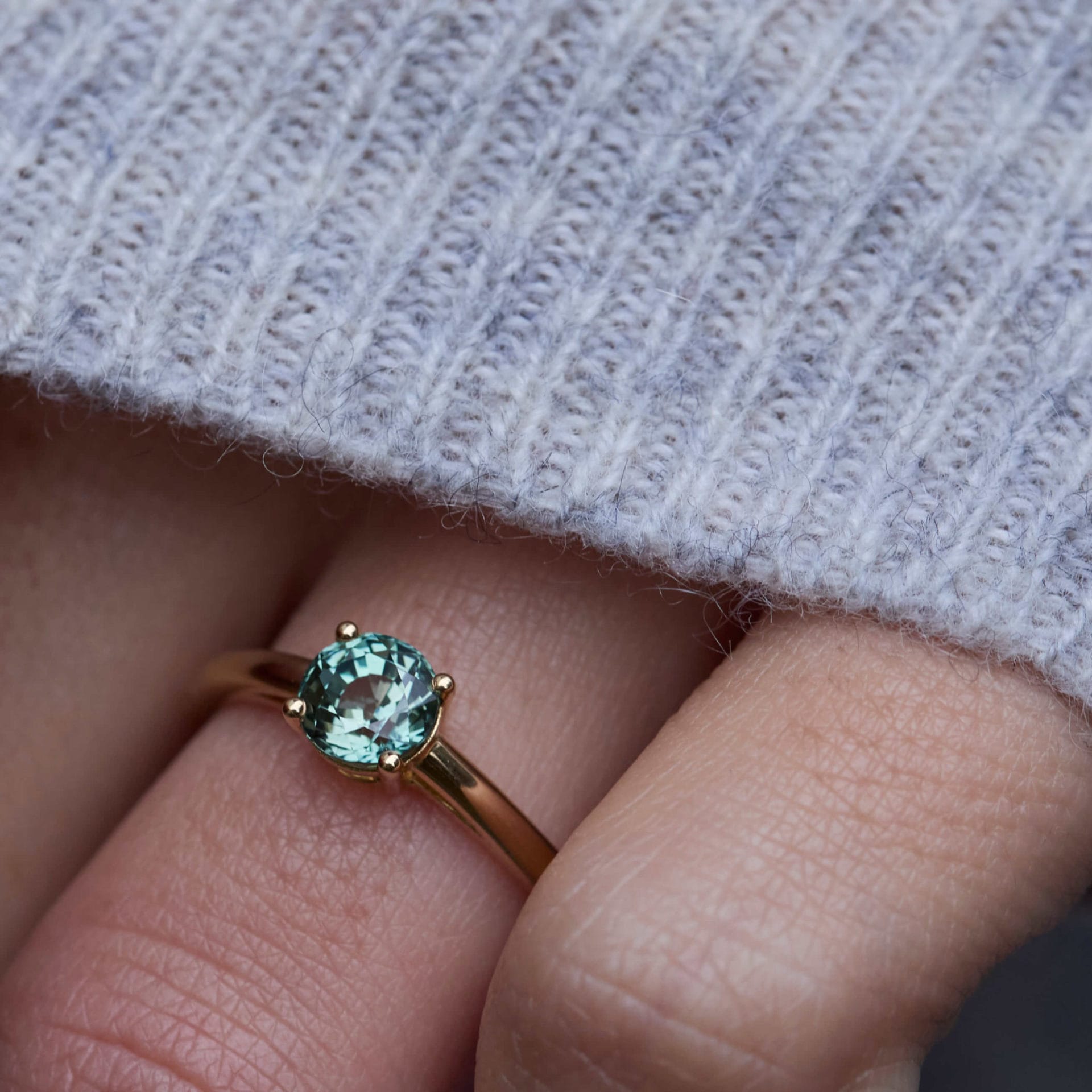 Bague Trinco - Saphir Teal 1.08 carats – Image 2