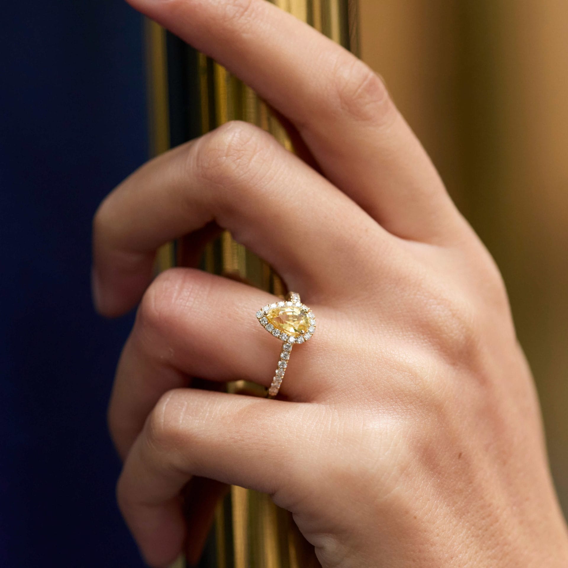 Bague Jaffna - Saphir Jaune 1.35 carats – Image 2