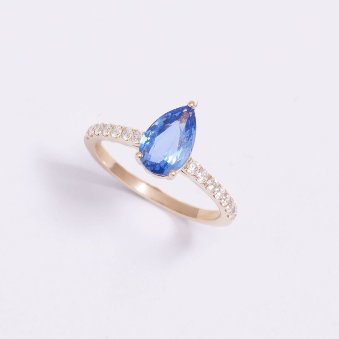 Bague Trinco - Saphir Cornflower 1.68 carats