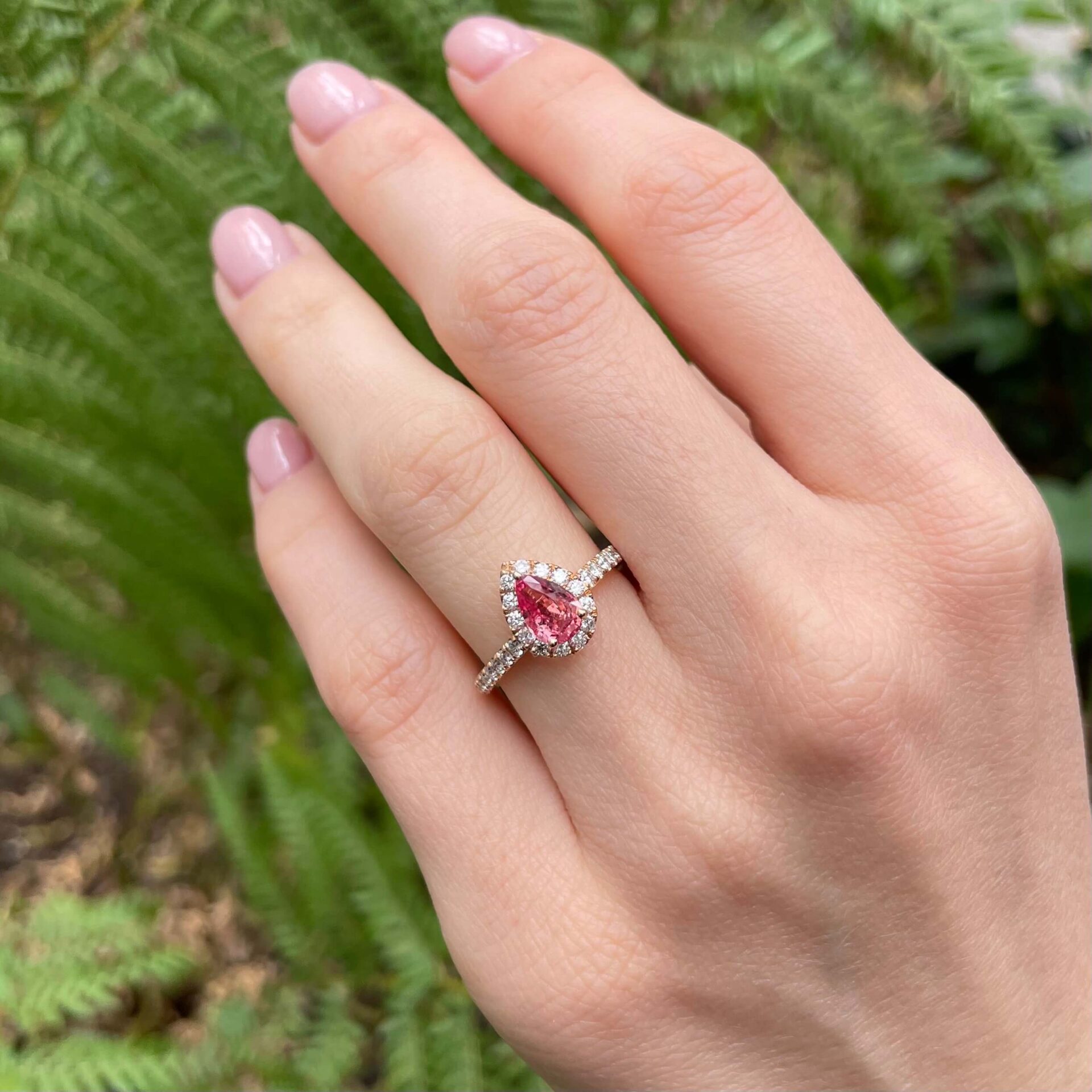 Bague Jaffna - Saphir Padparadscha 1.01 carats – Image 2