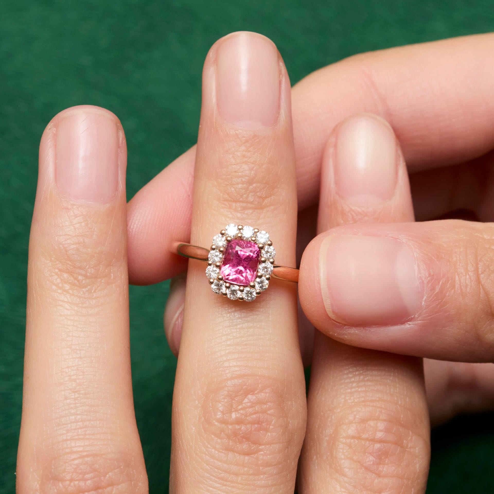 Bague Matara - Spinelle Mahenge 1.12 carats – Image 3