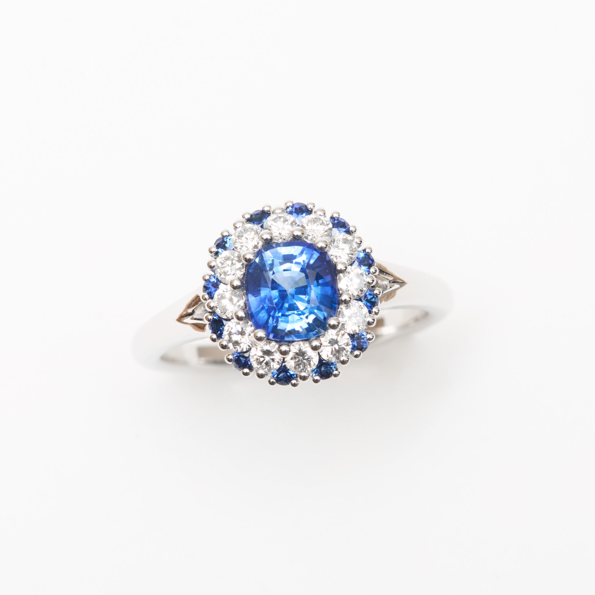 bague marguerite saphir
