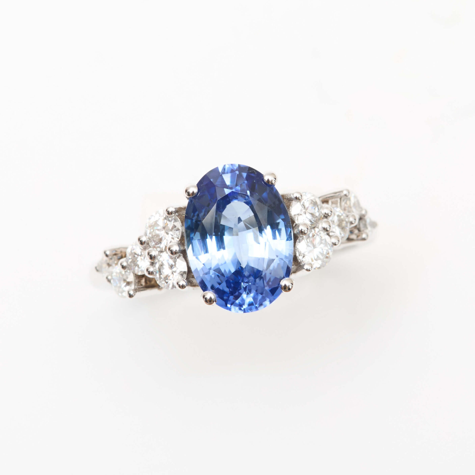 Bague Horana - Saphir Cornflower 2.60 carats