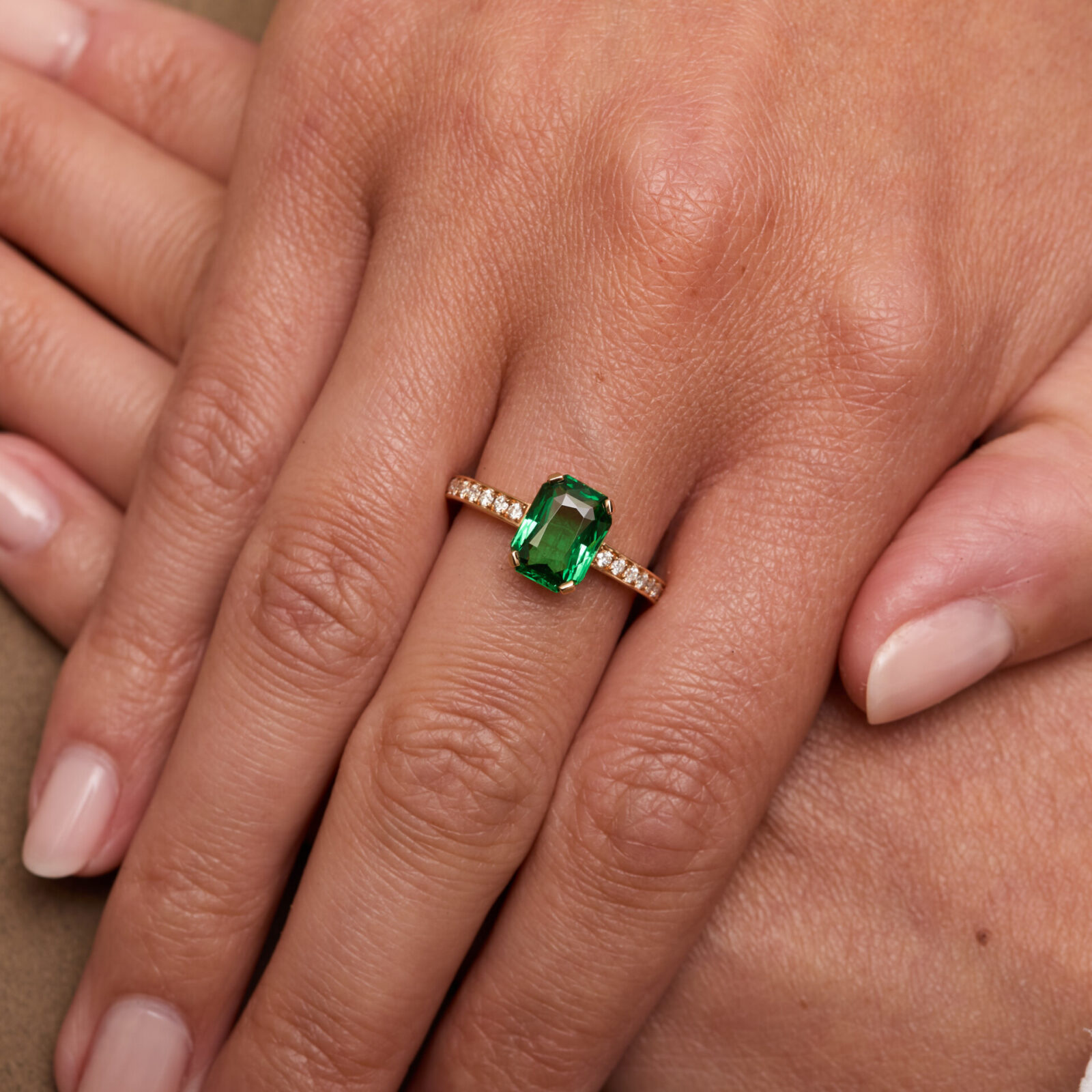 Bague Trinco - Tsavorite 2.03 carats – Image 2