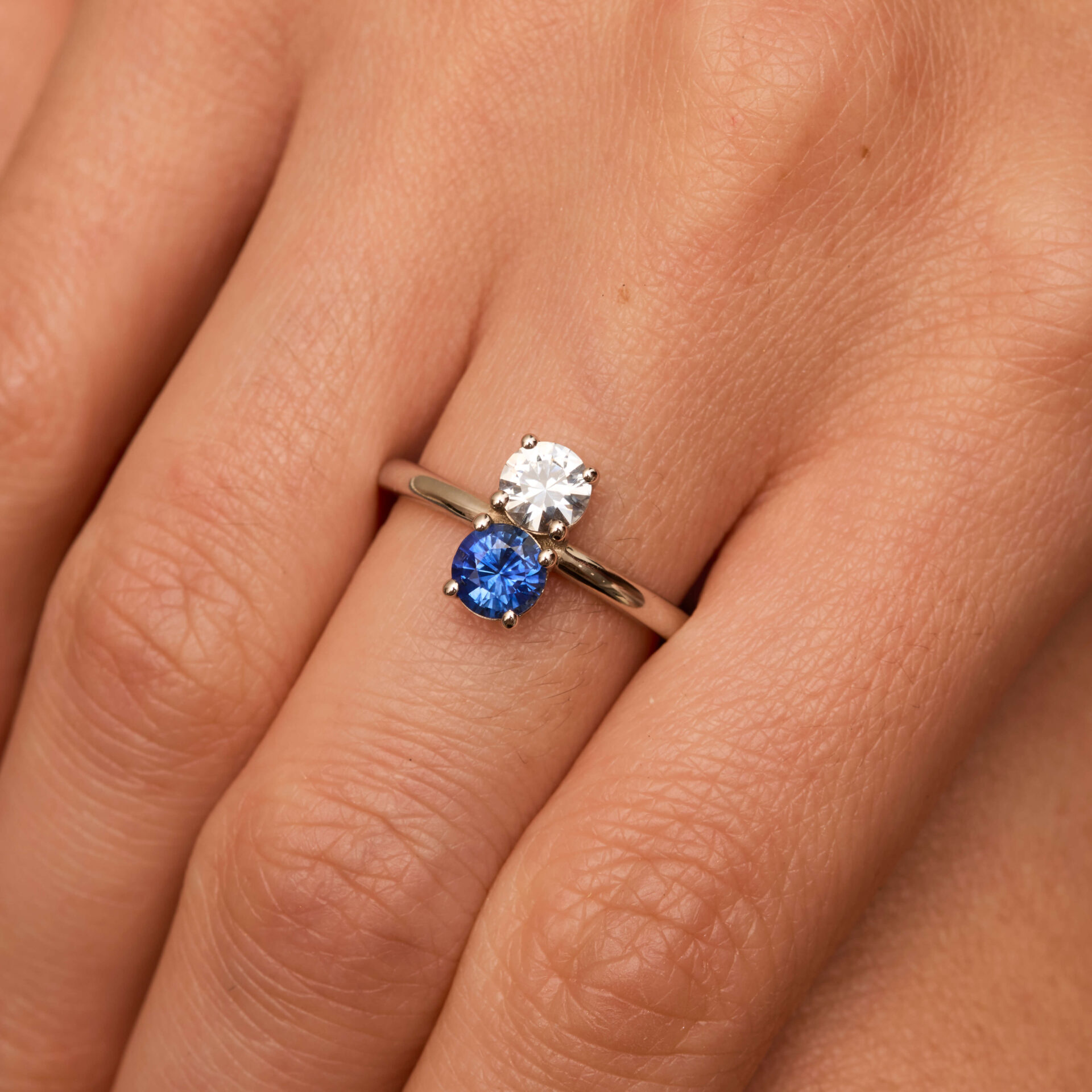 Toi et Moi - Saphir Vivid Blue et Saphir Blanc – Image 2