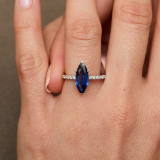 Trinco - Saphir Royal Blue 1.99 carats