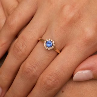 Bague Lily Matara - Saphir Vivid Blue 0.58 carats