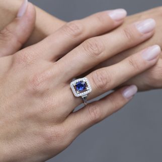 Bague Louise - Saphir Vivid Blue 1.32 carats.