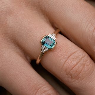 Bague Althea Art Déco - Saphir Teal 1.07 carats
