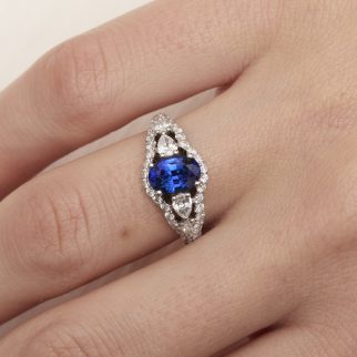 Bague Anne - Saphir Vivid blue 1.36 carats