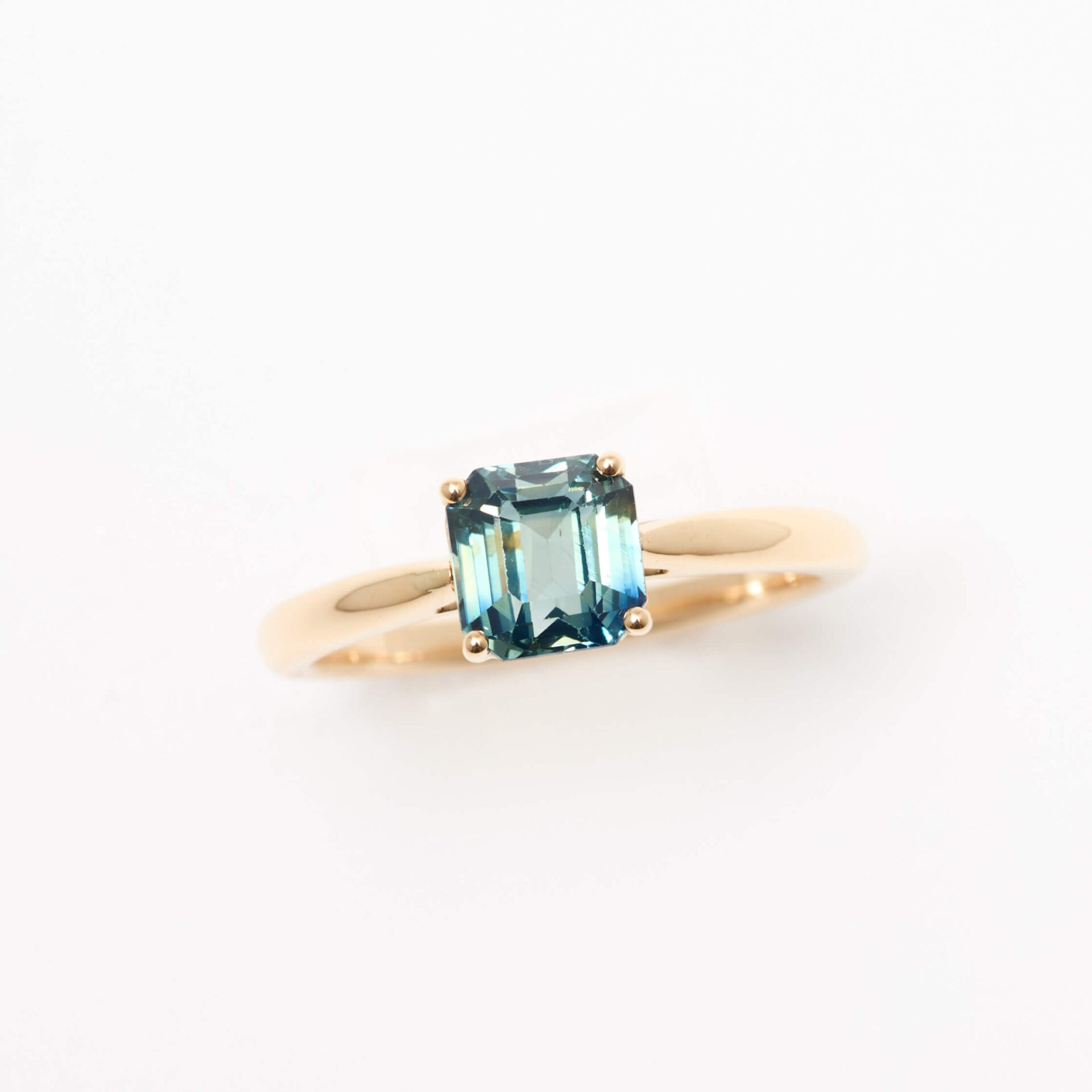 Bague Trinco - Saphir Teal 1.47 carats