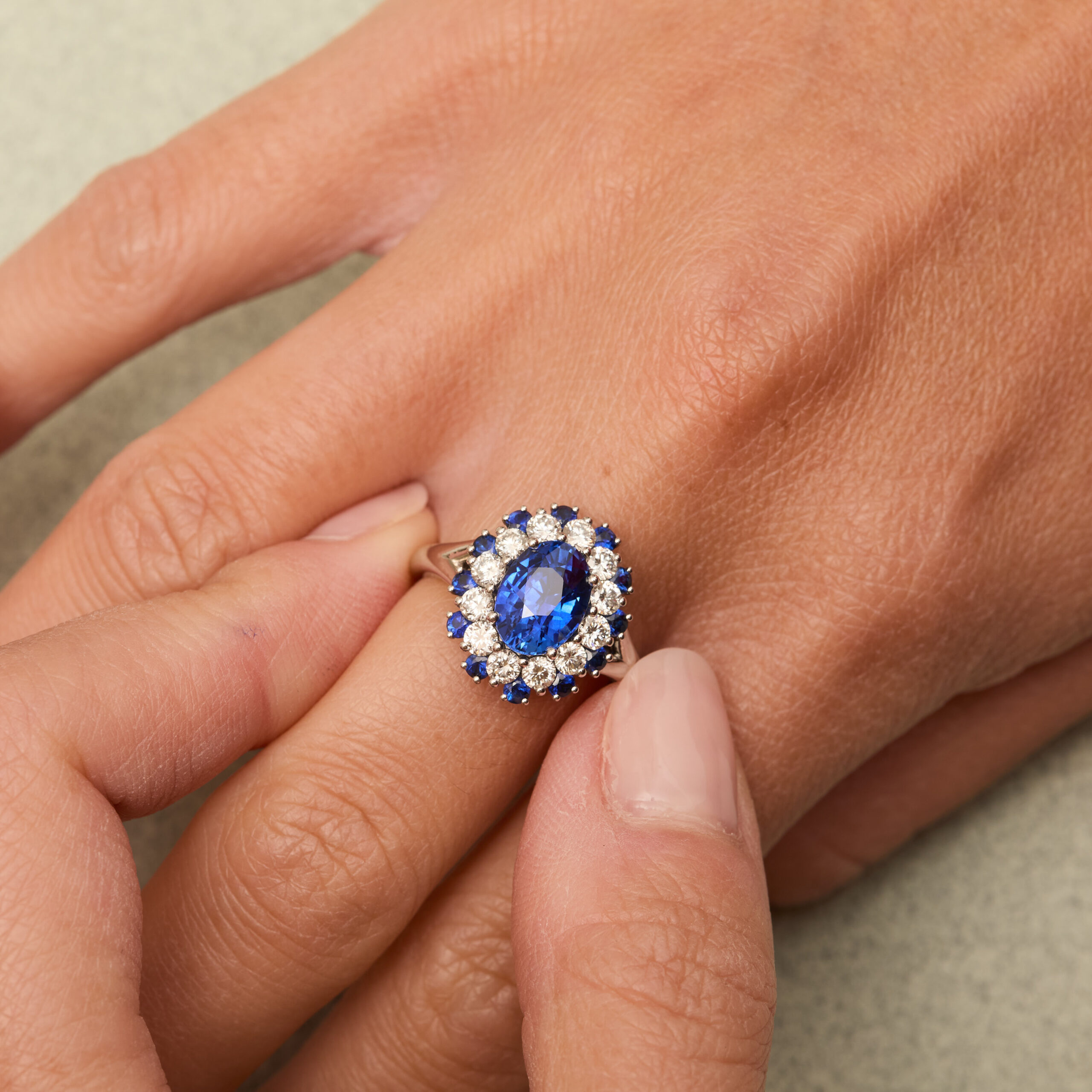 Bague Colombo - Saphir Peacock 2.47 carats – Image 2