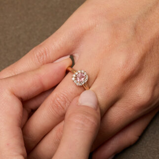 Bague Matara - Saphir Padparadscha 0.62 carats