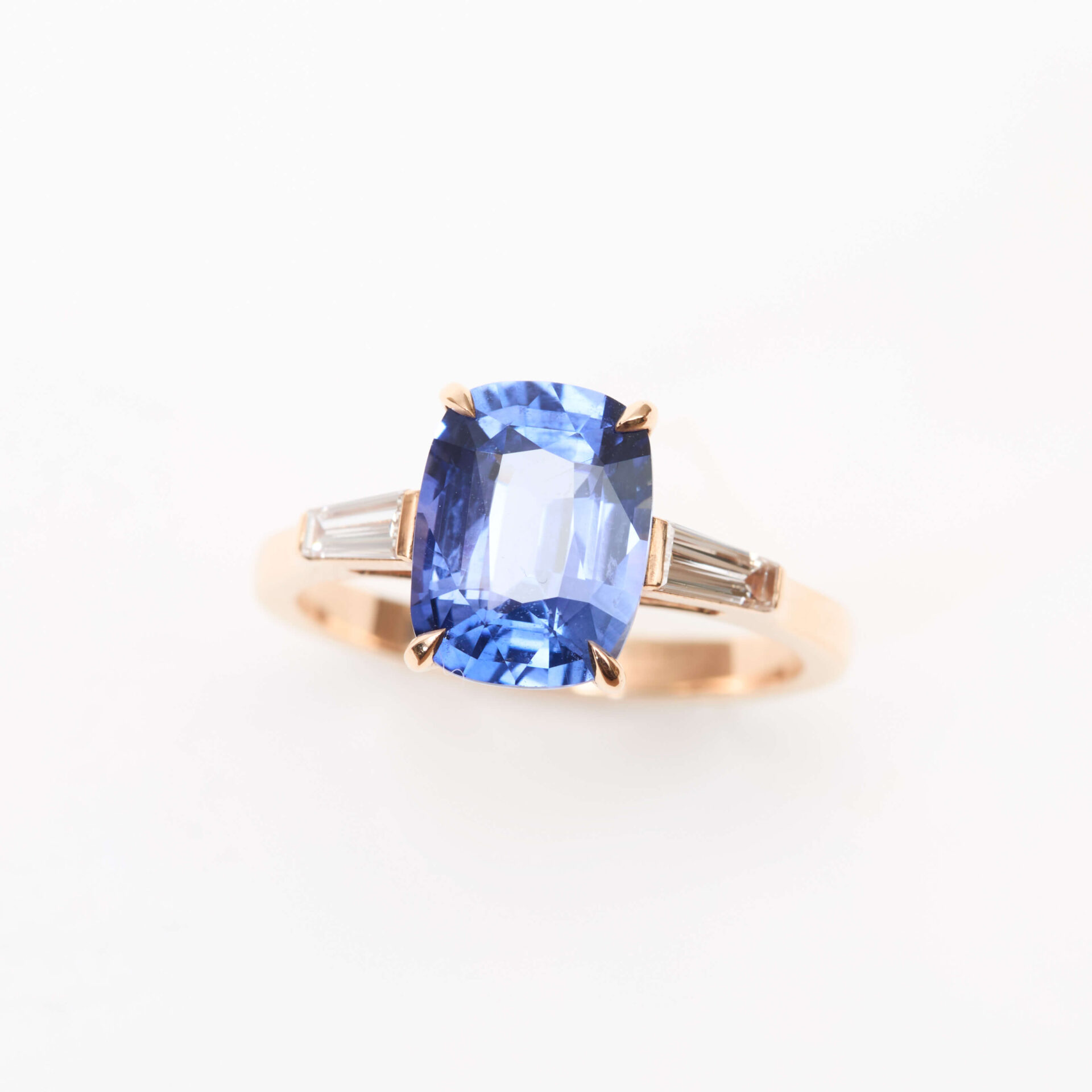 Bague Elahera - Saphir Vivid Blue 3.03 carats