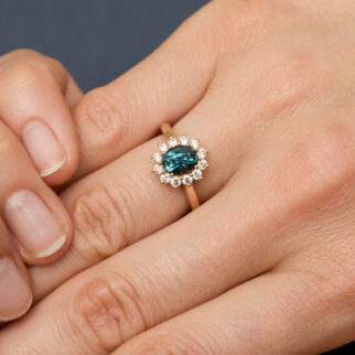Bague Ella - Saphir Teal 1.56 carats