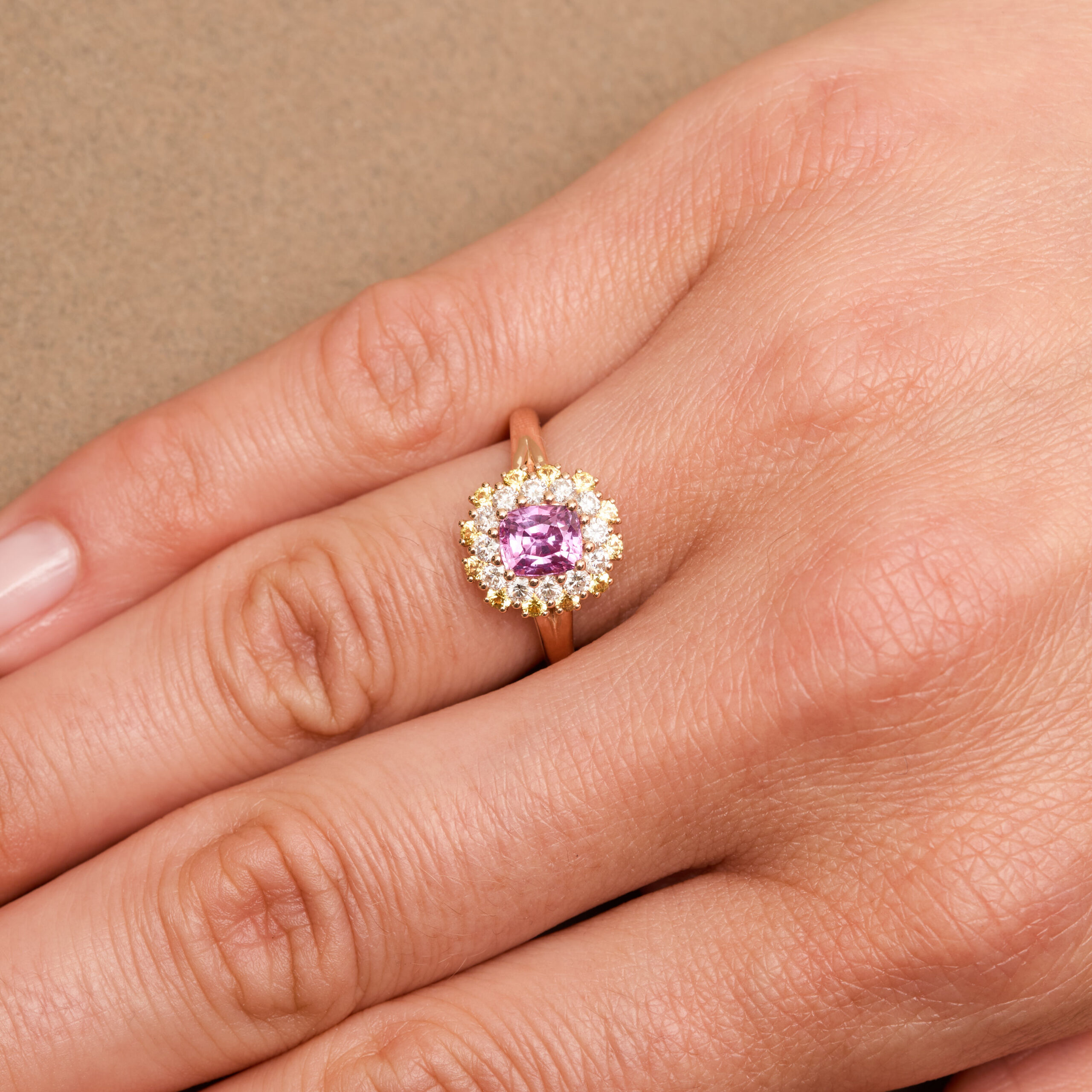 bague saphir rose