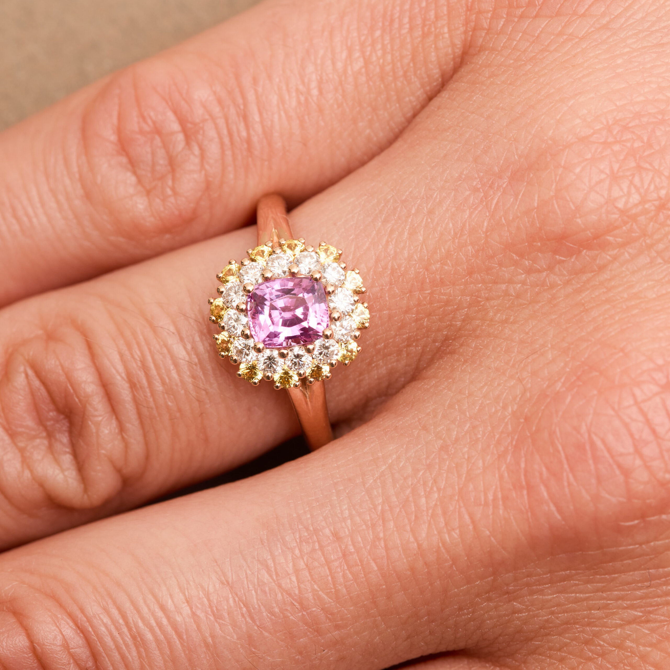 bague saphir rose