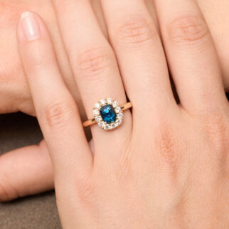 Bague Matara - Saphir Teal 1.57 carats