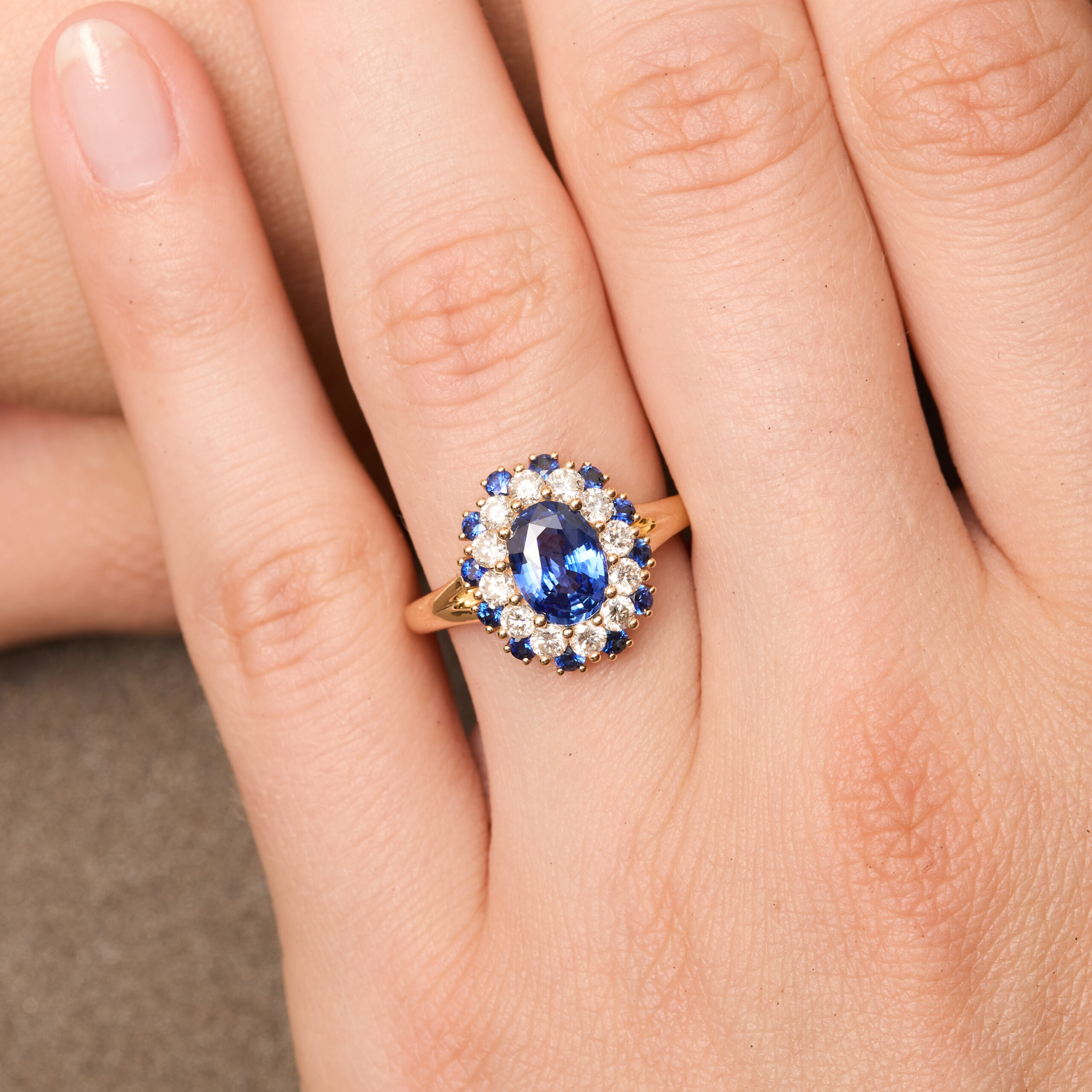 bague marguerite saphir
