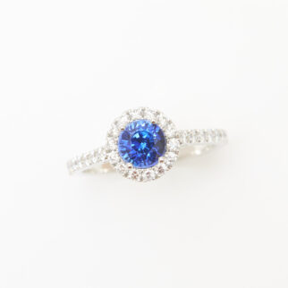 bague halo saphir