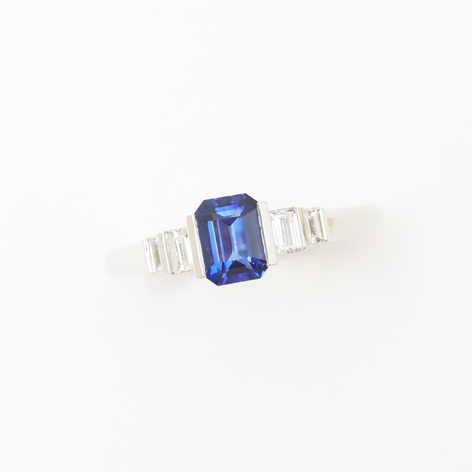 bague saphir taille emeraude