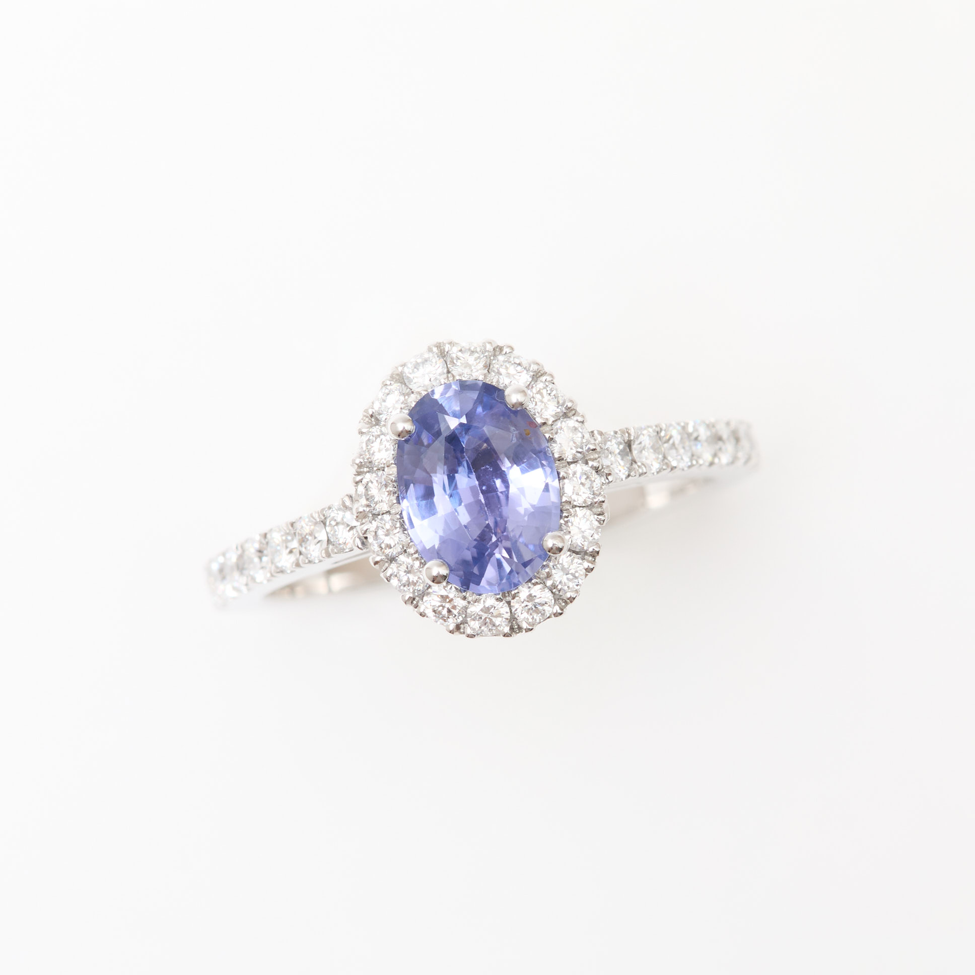 bague saphir violet