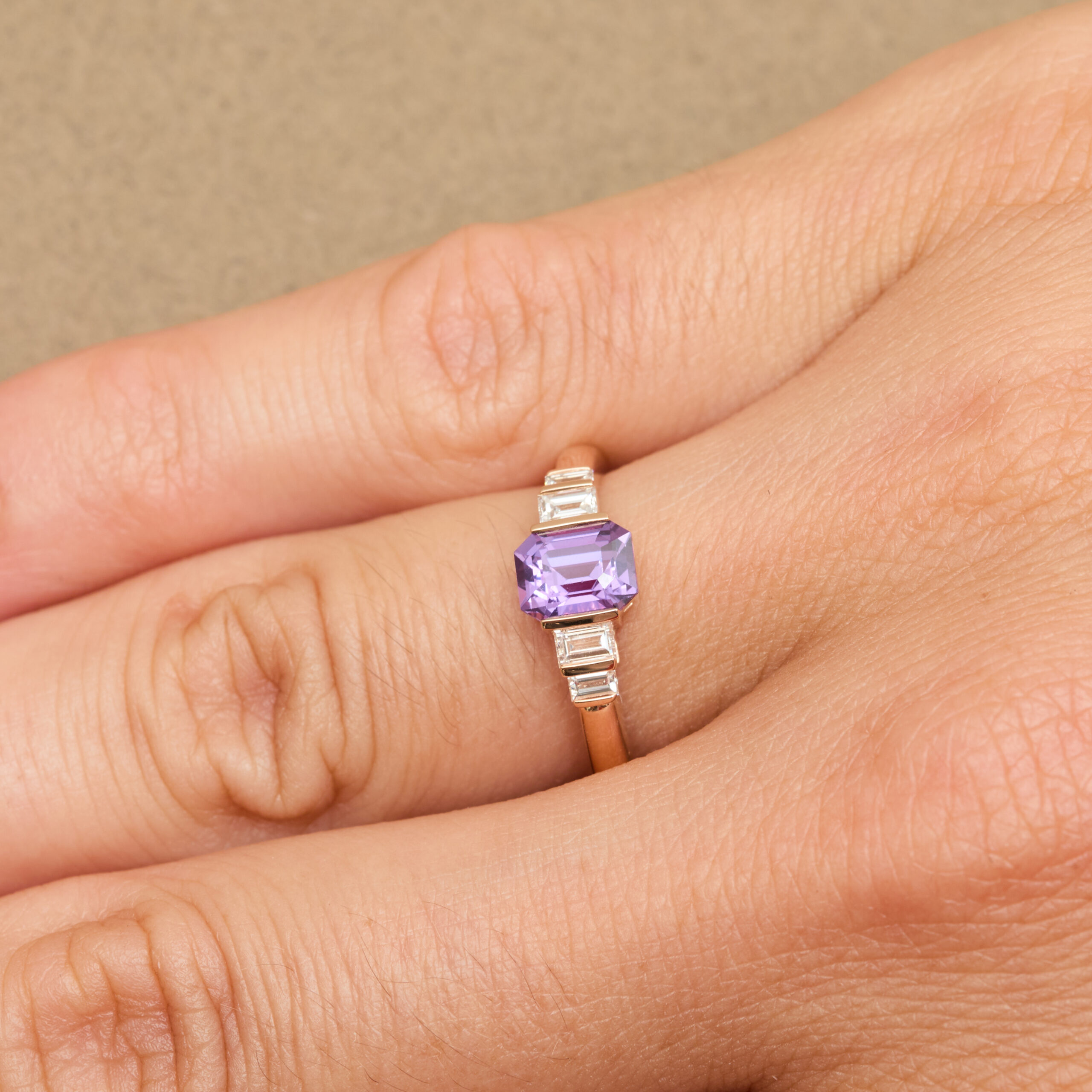 bague Saphir violet
