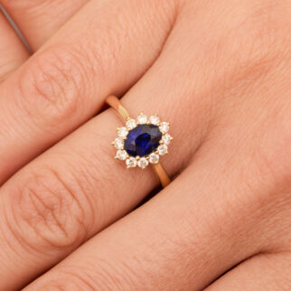 Bague Ella - Saphir Royal Blue 1.02 carats