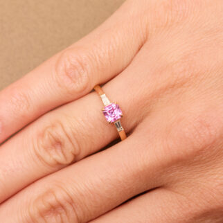 Bague Elahera - Saphir Fuschia 1.04 carats